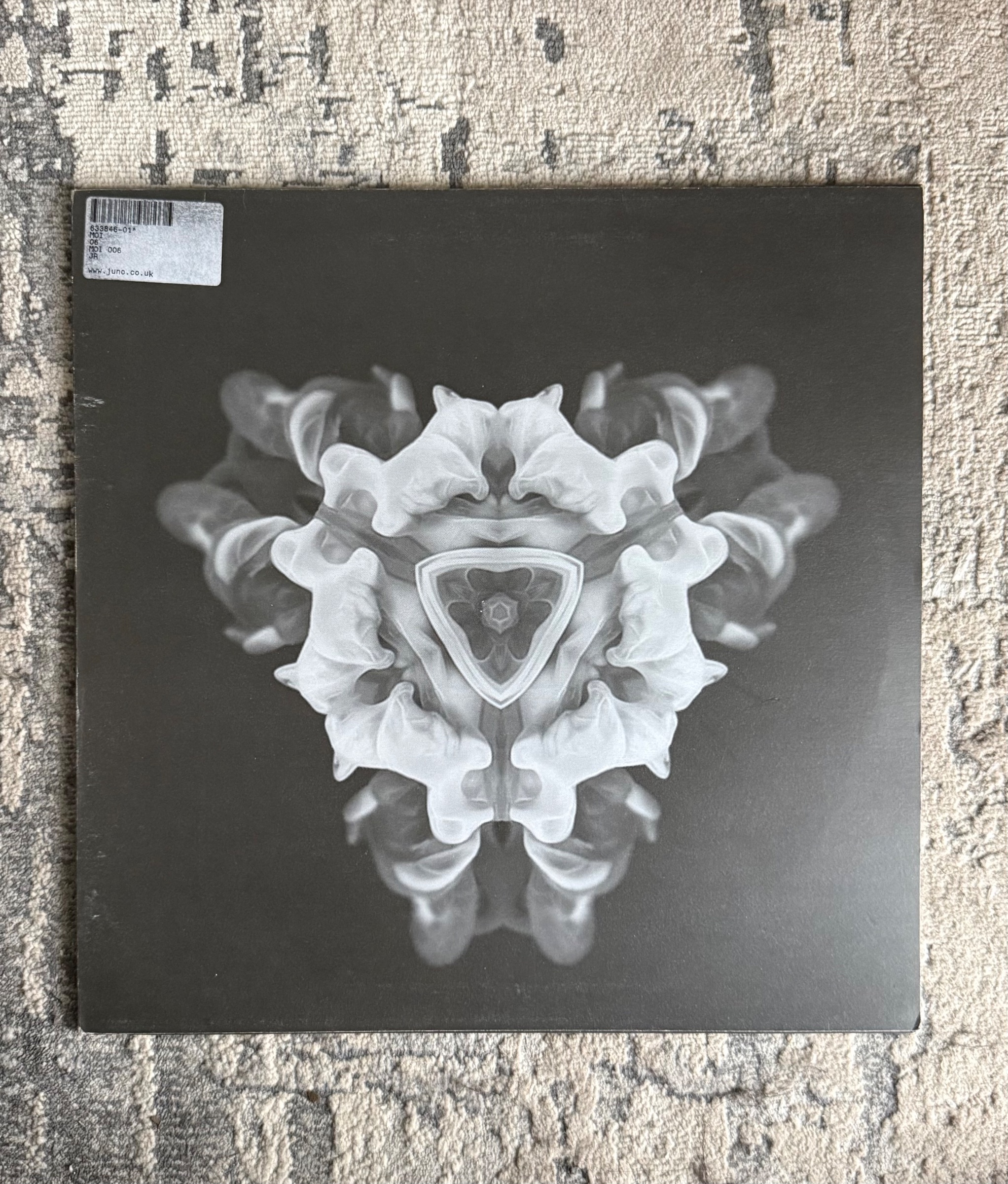 Moi — 06