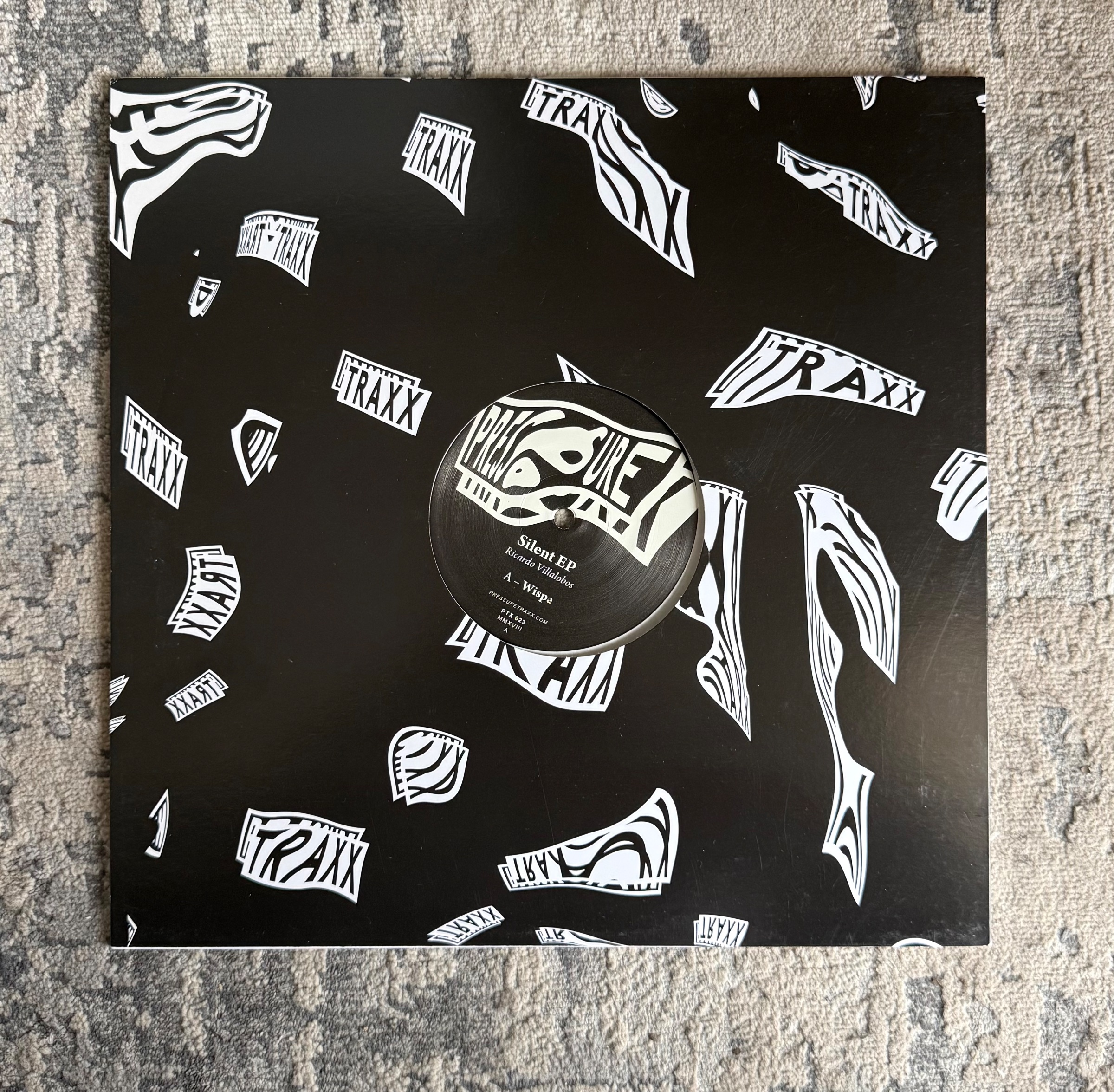 Ricardo Villalobos — Silent EP